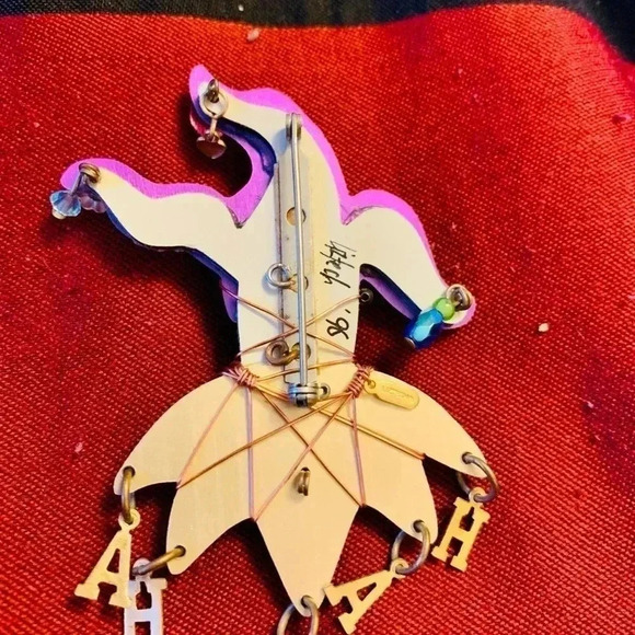 Vintage Liztech Brooch Mardi Gras Signed Colorful Design Hand wired - Picture 7 of 7